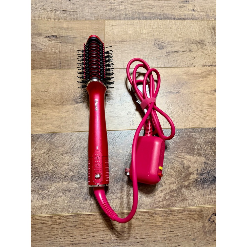 Shark Glossi Ceramic Hot Brush Pink Wet and Dry Hair Styler Blowout Brush